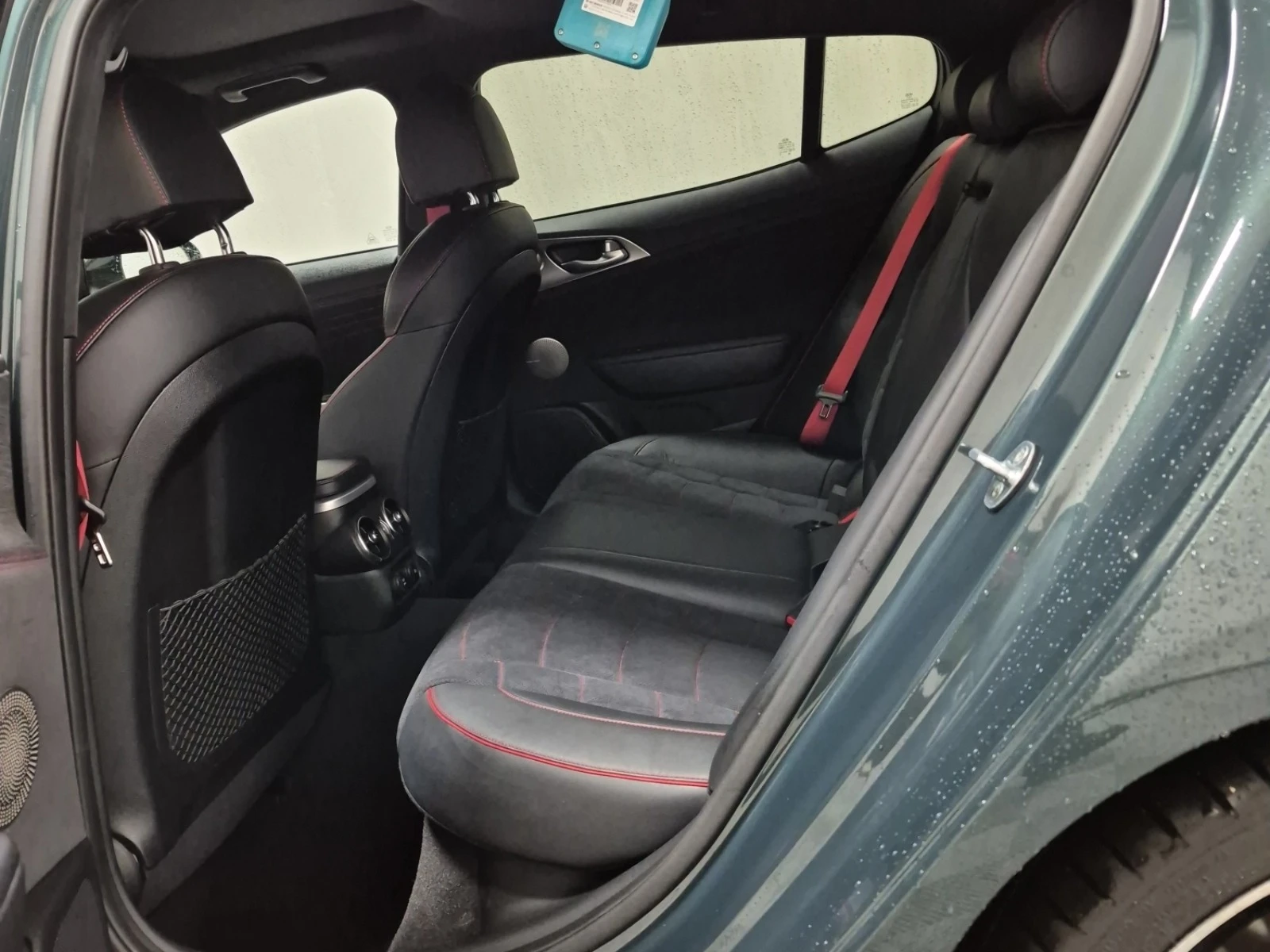 Kia Stinger * GT LIMITED* Автокредит* Пълна сервизна история* , снимка 14 - Автомобили и джипове - 53736114