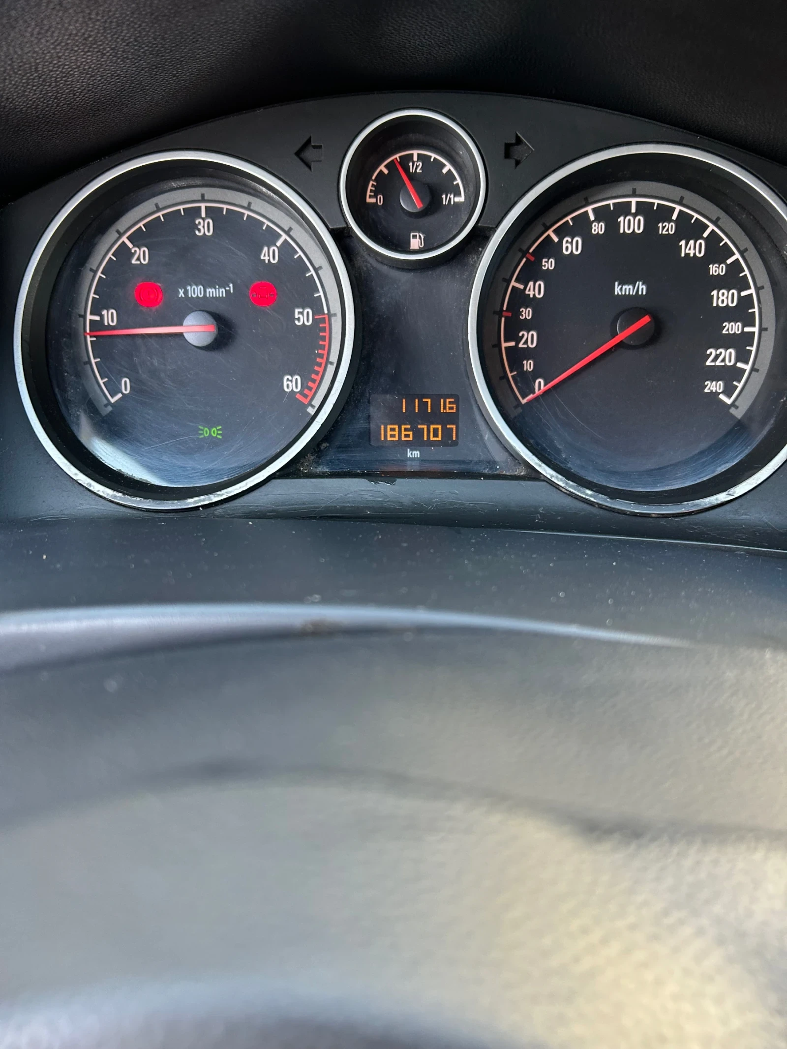 Opel Astra, снимка 7 - Автомобили и джипове - 53803501