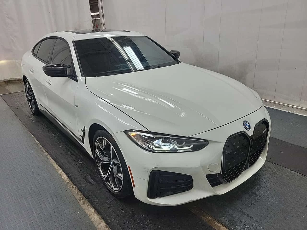 BMW i4 M50| HEAD-UP| PANO| 360| CARFAX  | Mobile.bg � ����������� 2