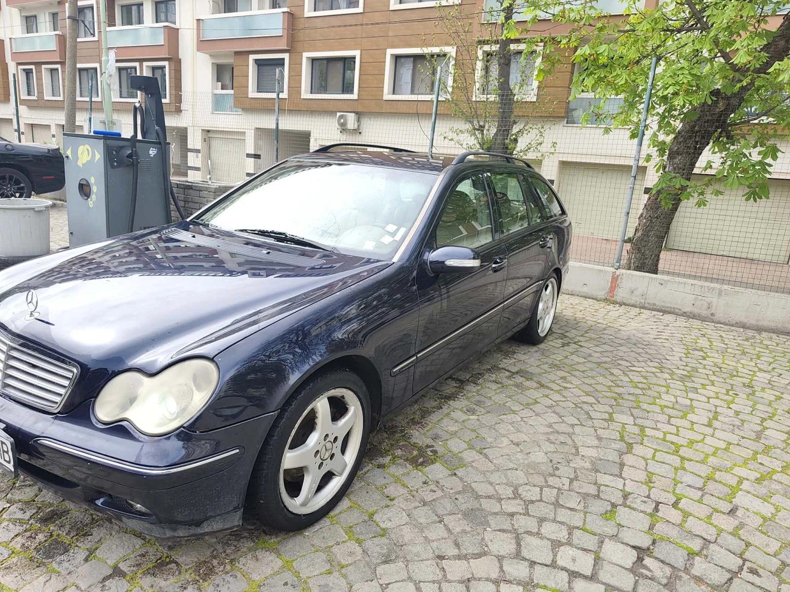 Mercedes-Benz C 270 2.7 CDI, снимка 2 - Автомобили и джипове - 54218770