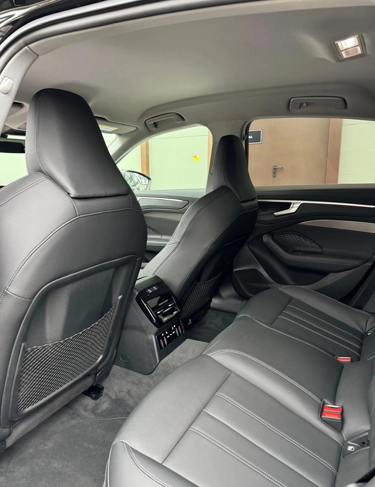 Audi A6 2.0 S-Line, снимка 7 - Автомобили и джипове - 54682136