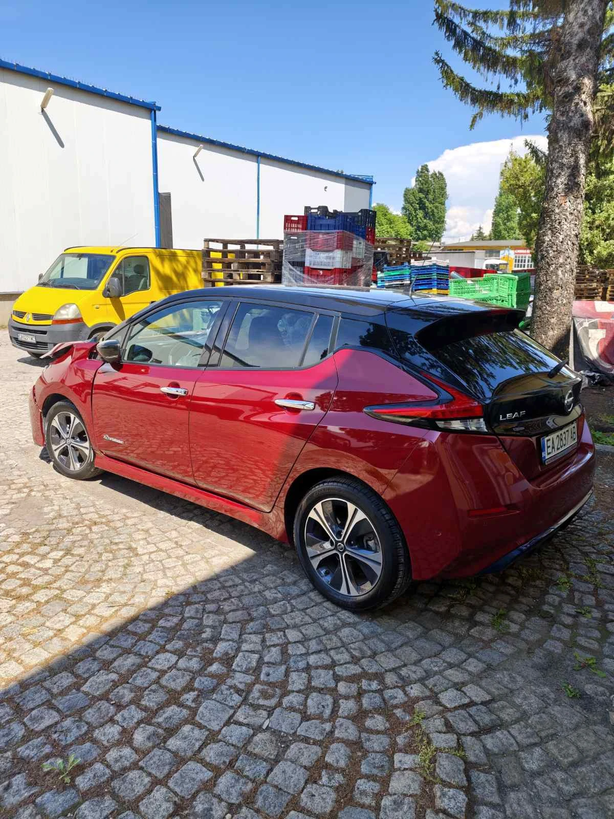 Nissan Leaf  | Mobile.bg � ����������� 4