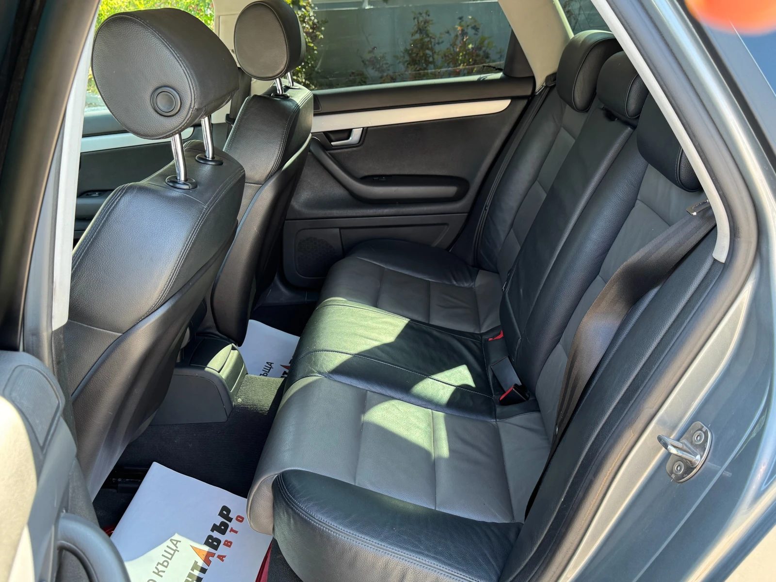 Audi A4 2.0i 200 к.с., снимка 14 - Автомобили и джипове - 54985711