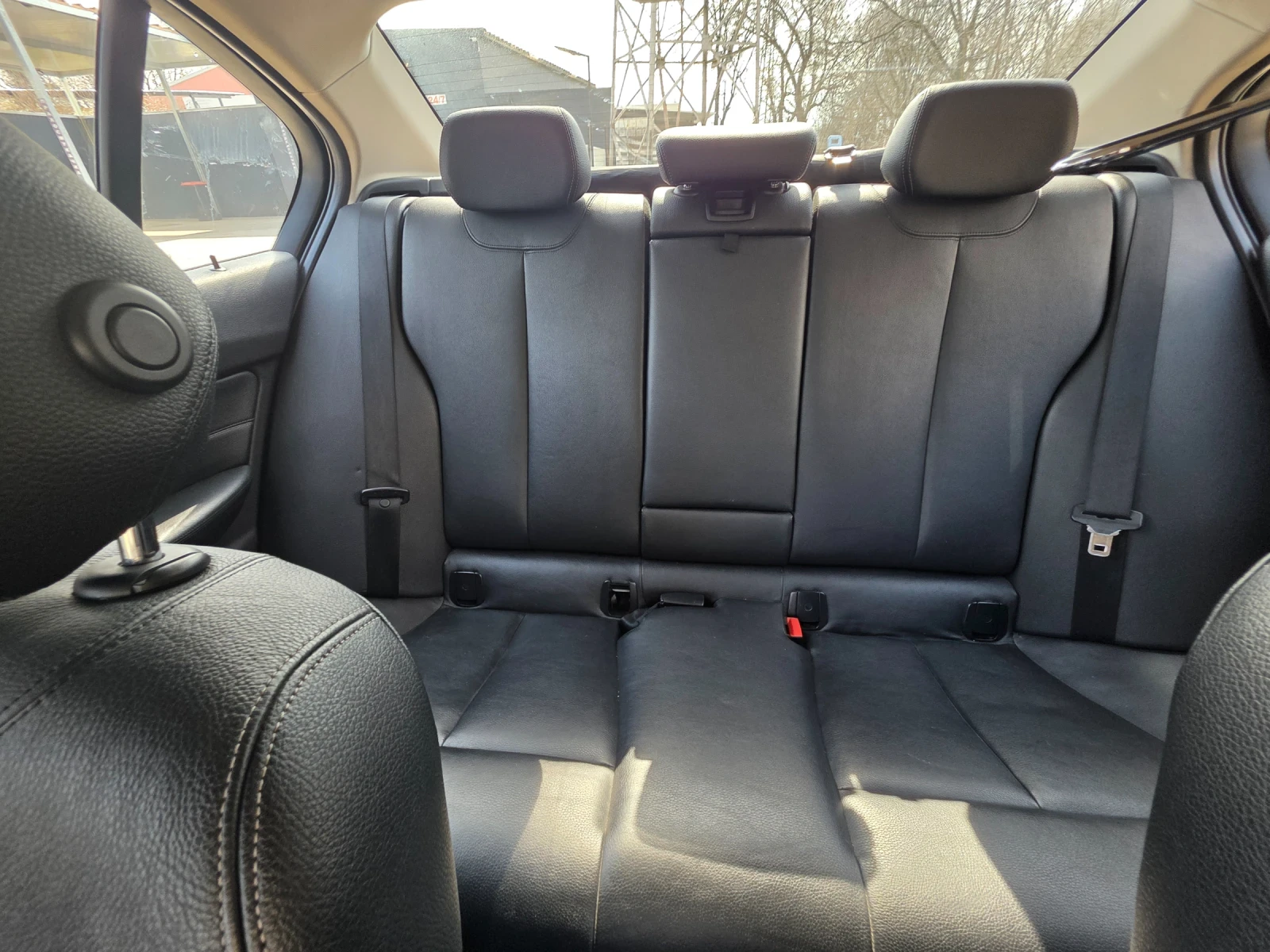 BMW 320 F30, снимка 8 - Автомобили и джипове - 55583756