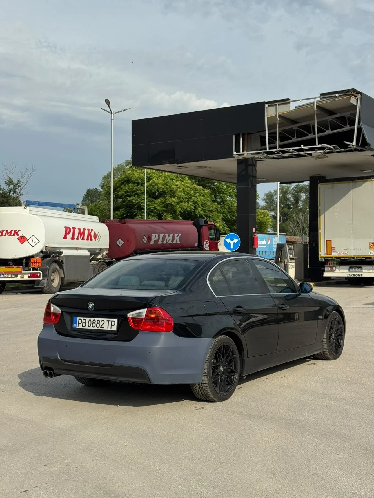 BMW 330, снимка 4 - Автомобили и джипове - 55866518