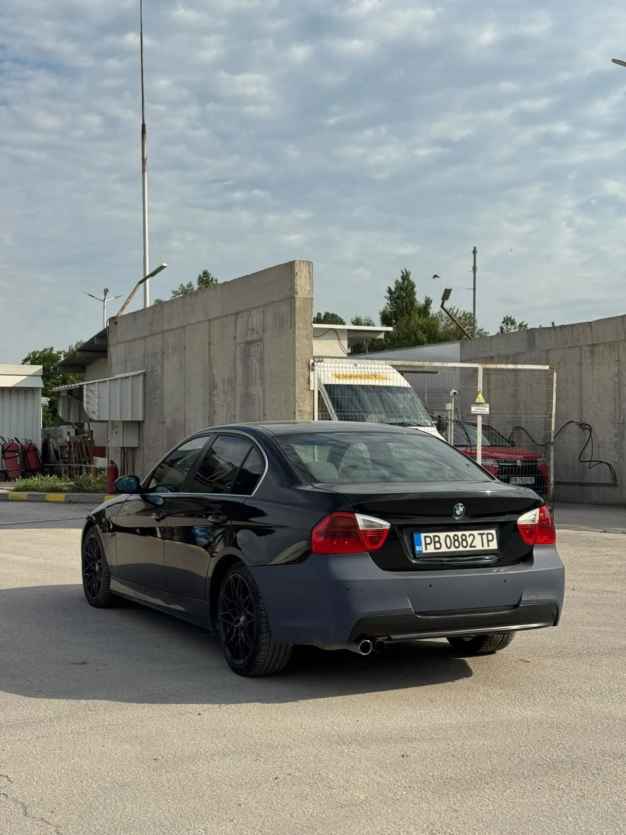 BMW 330, снимка 2 - Автомобили и джипове - 55866518