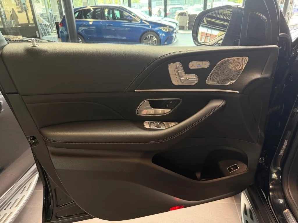 Mercedes-Benz GLS 450 d 4MATIC/AMG LINE/AIR MATIC/360/HEAD UP/PANO/BURM/, снимка 6 - Автомобили и джипове - 55999336