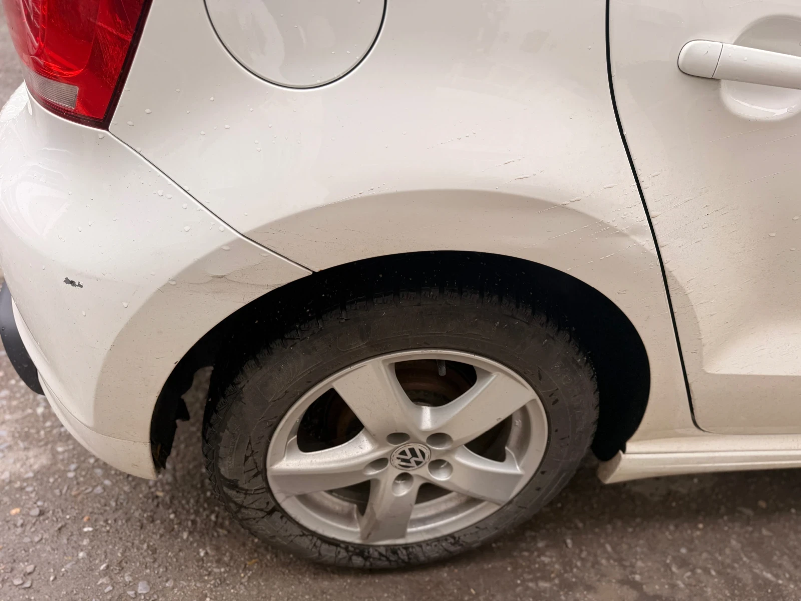 VW Polo, снимка 7 - Автомобили и джипове - 56541425