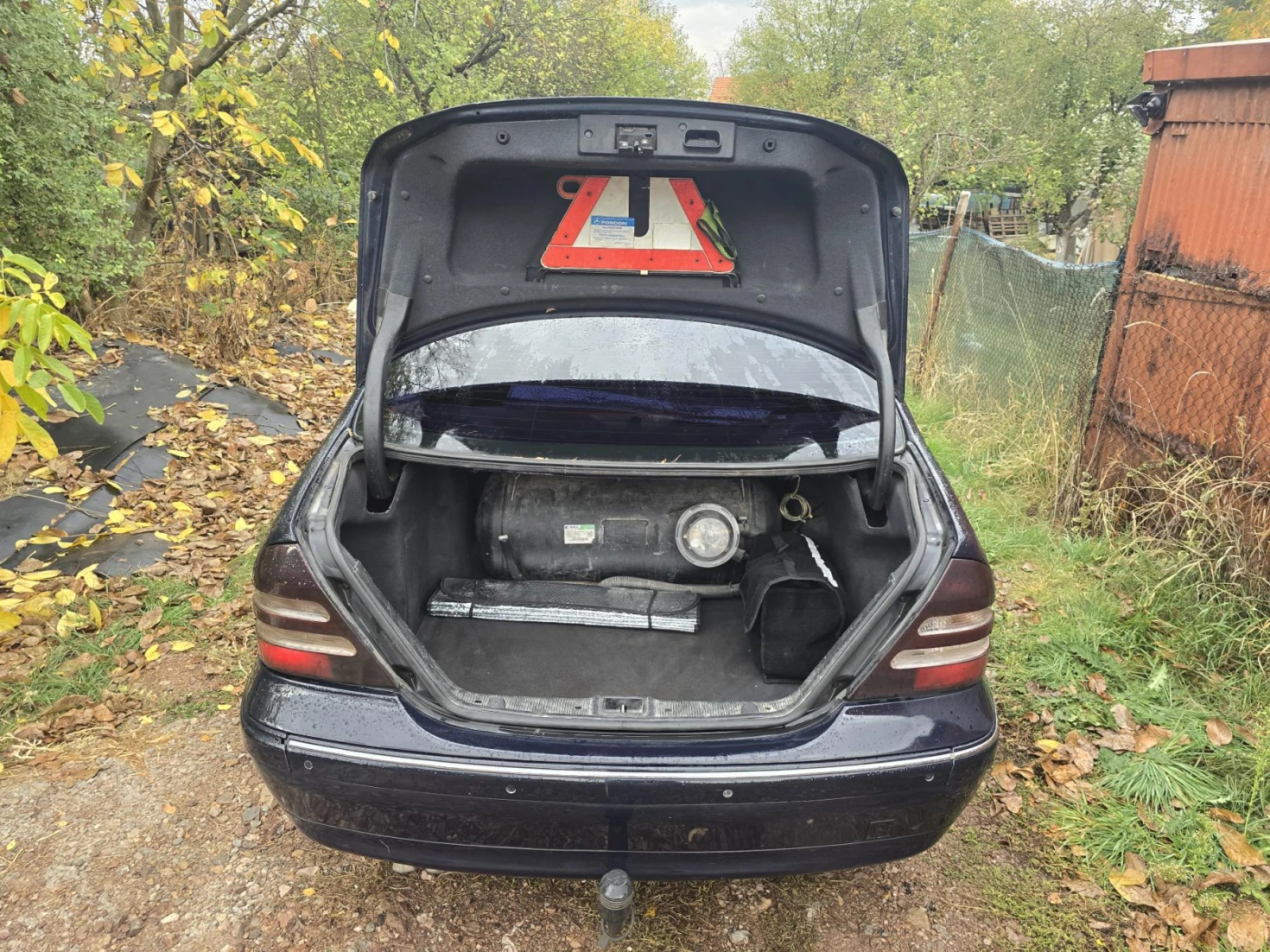Mercedes-Benz C 200 Kompressor + LPG, снимка 8 - Автомобили и джипове - 56609391