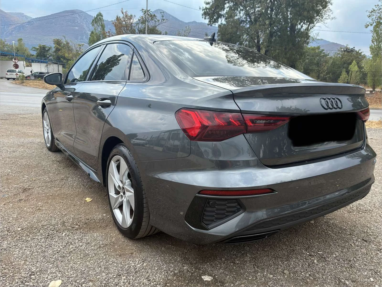 Audi A3 30 TFSI / S-Line / MHEV / Limo, снимка 4 - Автомобили и джипове - 56661939