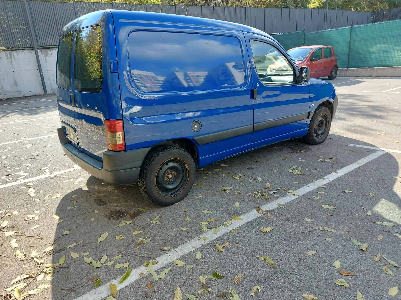 Peugeot Partner 1.6HDI, снимка 5 - Автомобили и джипове - 56705607