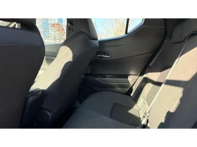 Toyota C-HR 1.8 HSD CENTER - 46900 лв. - 82168296 | Car24.bg