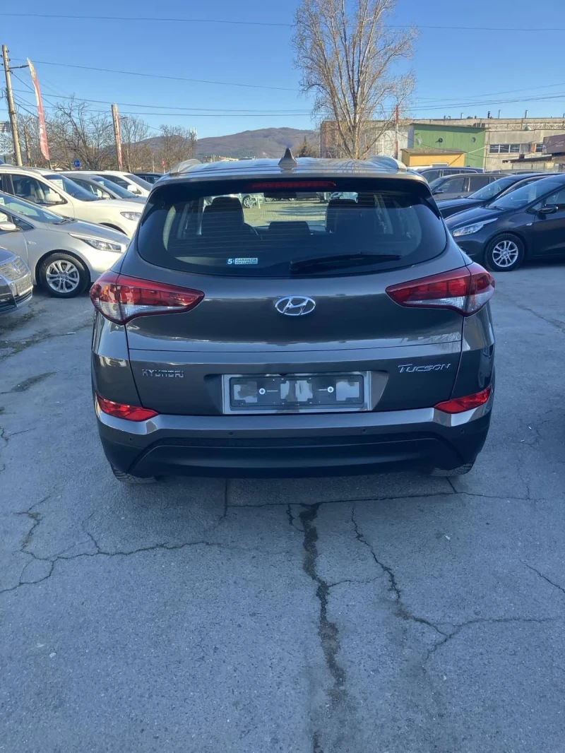 Hyundai Tucson ЕВРО 6B , снимка 4 - Автомобили и джипове - 49412104