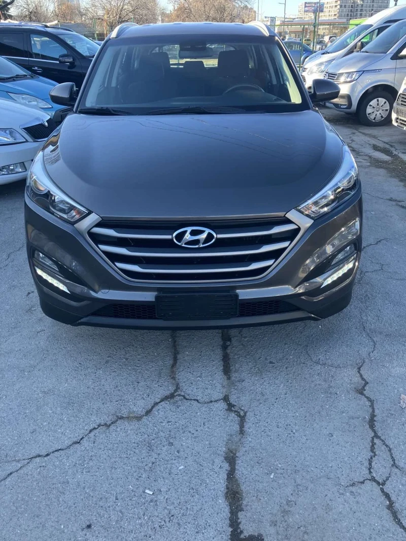 Hyundai Tucson ЕВРО 6B , снимка 2 - Автомобили и джипове - 49412104