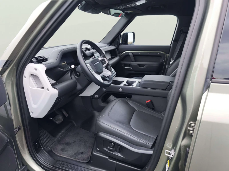 Land Rover Defender 3.0, снимка 7 - Автомобили и джипове - 52498051