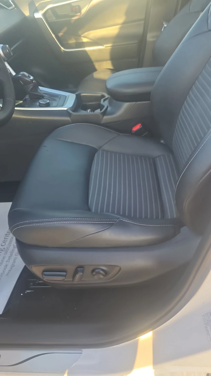 Toyota Rav4 222кс.Hibrid.4x4, снимка 16 - Автомобили и джипове - 52817600