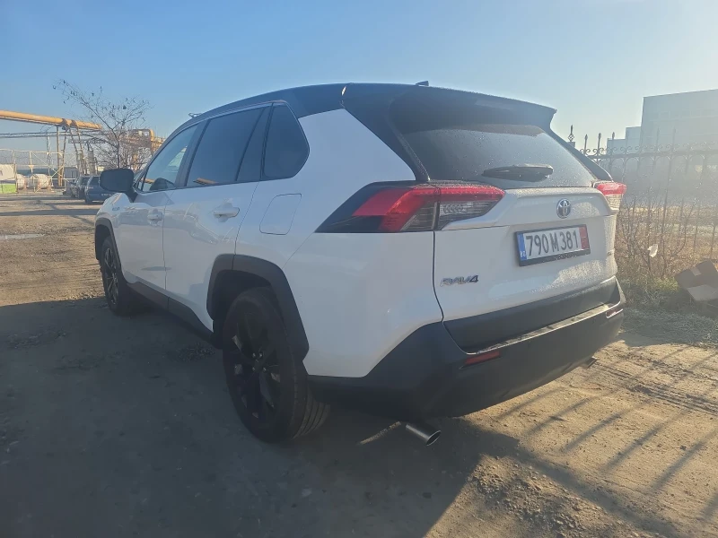 Toyota Rav4 222кс.Hibrid.4x4, снимка 6 - Автомобили и джипове - 52817600