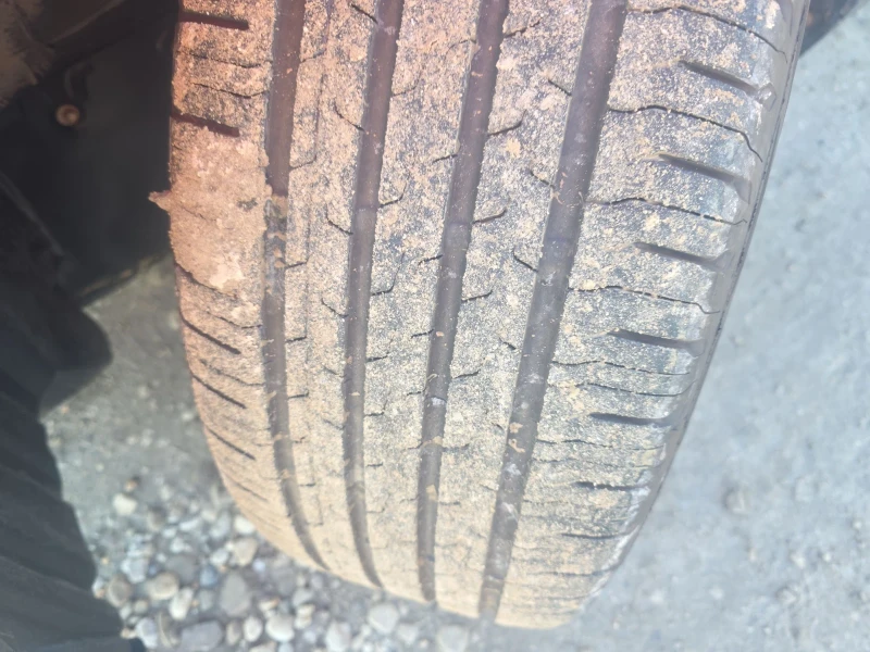 Toyota Rav4 222кс.Hibrid.4x4, снимка 11 - Автомобили и джипове - 52817600