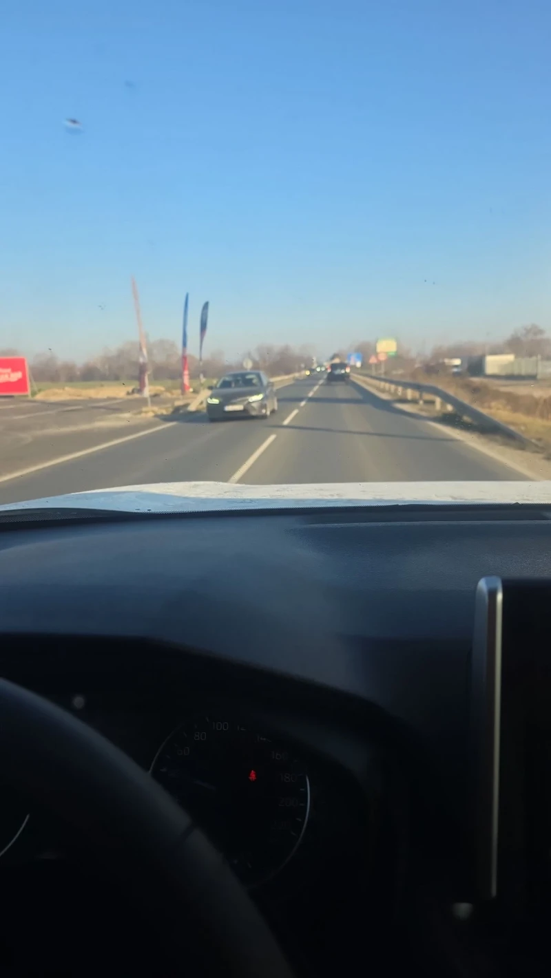 Toyota Rav4 222кс.Hibrid.4x4, снимка 17 - Автомобили и джипове - 52817600