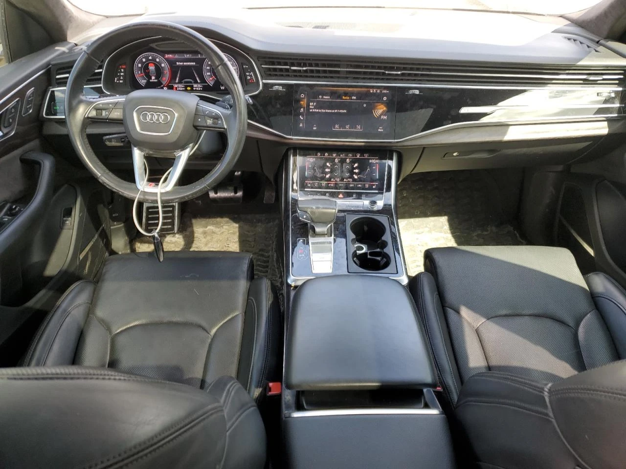 Audi Q8 PRESTIGE Matrix* B&O* Дистроник* 360* Масаж*  - изображение 8