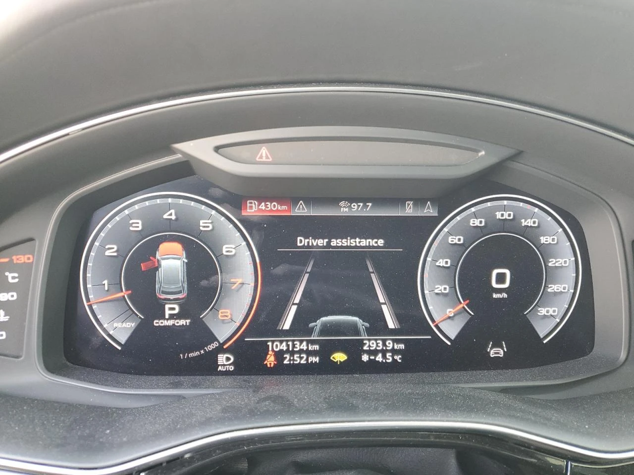 Audi Q8 PRESTIGE Matrix* B&O* Дистроник* 360* Масаж*  - изображение 9