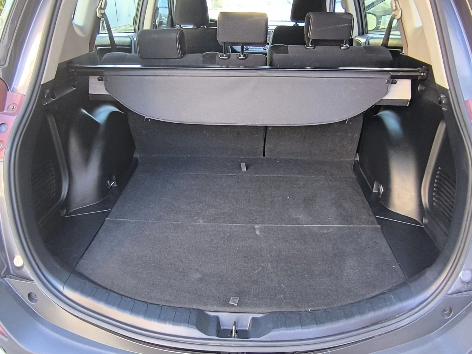 Toyota Rav4  2.0 D-4D Active - изображение 10