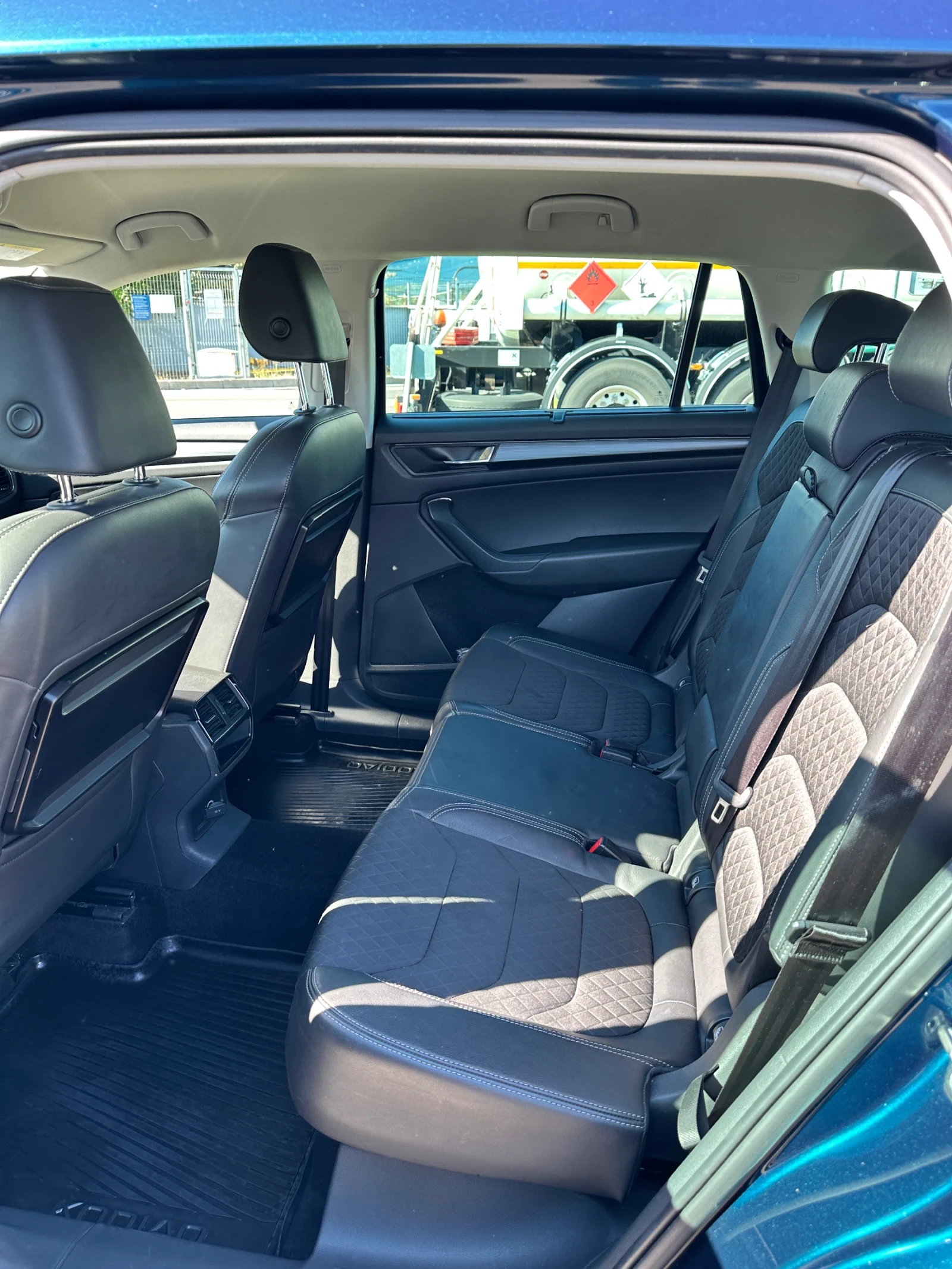Skoda Kodiaq  44 | Mobile.bg   9