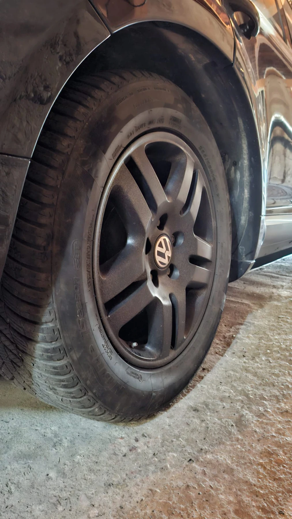 VW Touareg V8 . 4, 2 бензин/газ  - изображение 4