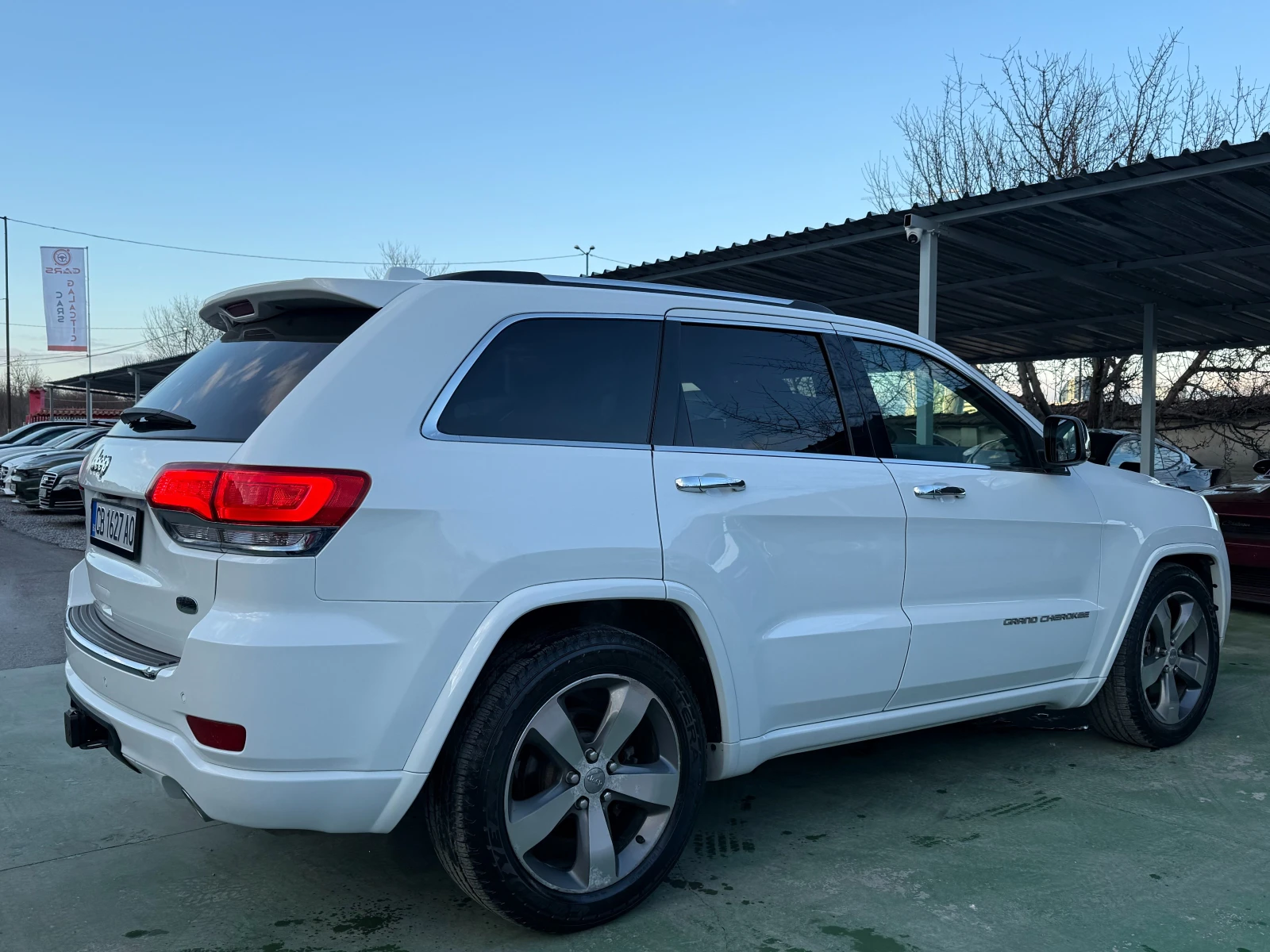 Jeep Grand cherokee OVERLAND - изображение 4