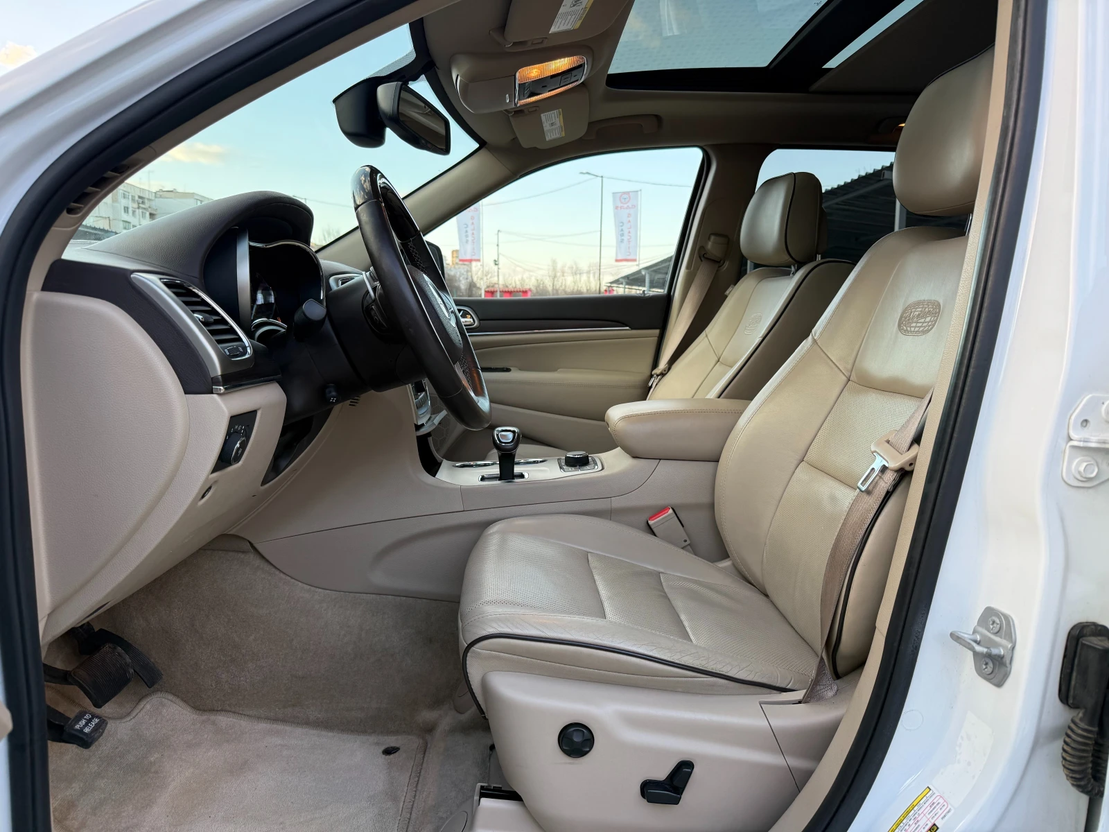 Jeep Grand cherokee OVERLAND - изображение 7