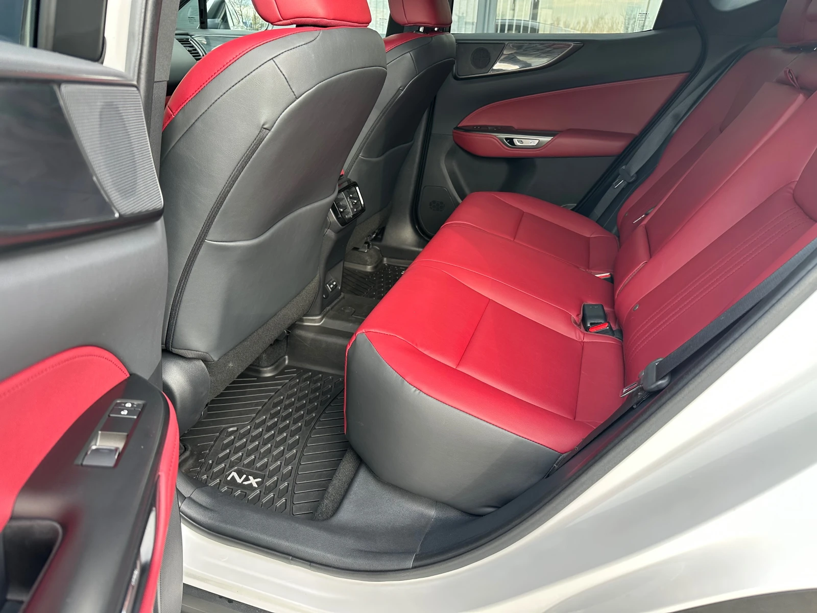 Lexus NX 350 AWD President 4615km | Mobile.bg � ����������� 10
