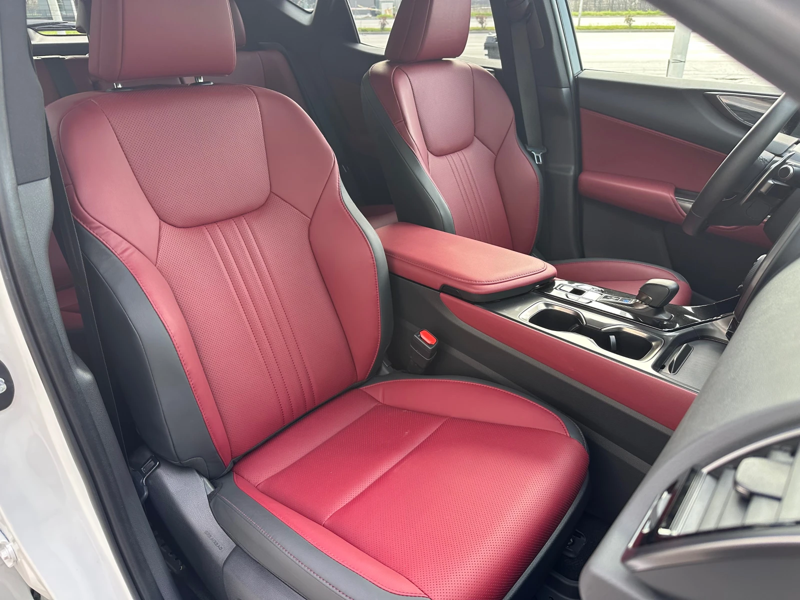 Lexus NX 350 AWD President 4615km | Mobile.bg � ����������� 13