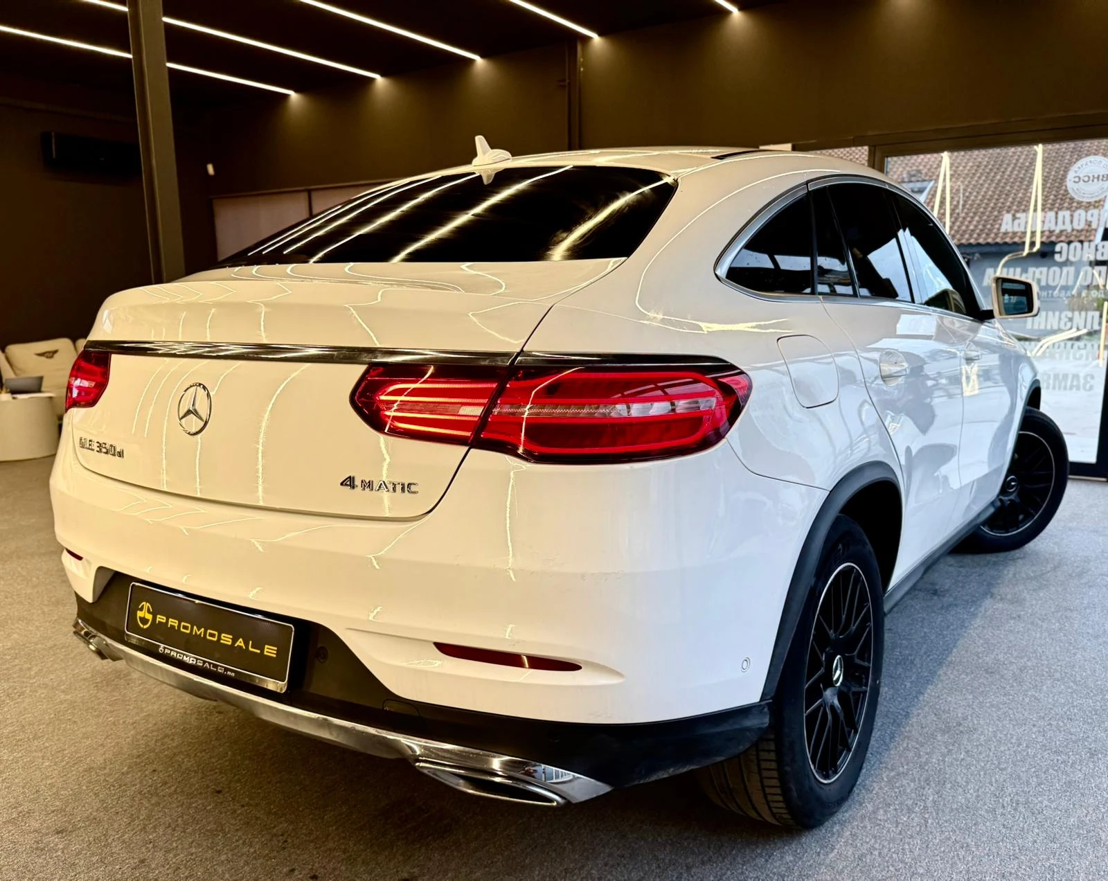 Mercedes-Benz GLE 350 d* 4Matic* Панорама* Лизинг, снимка 6 - Автомобили и джипове - 54037308