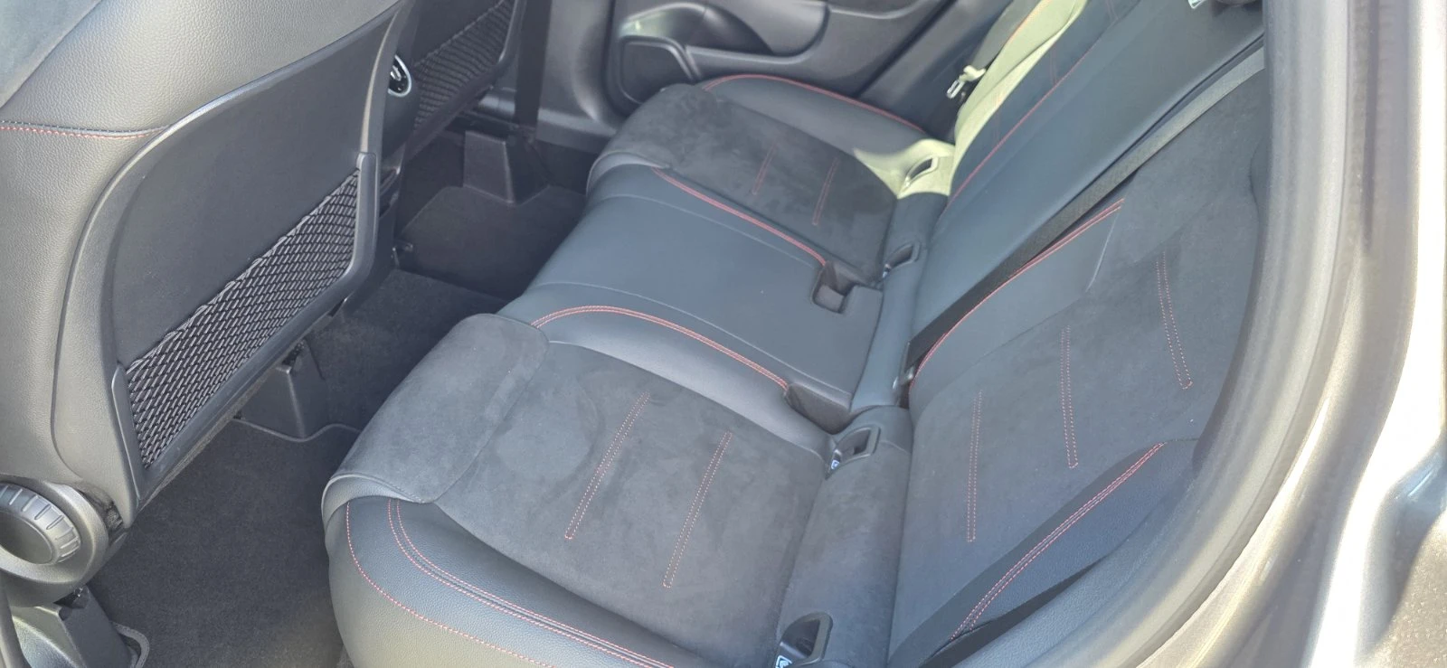 Mercedes-Benz GLA 220 AMG LINE 4MATIC , снимка 10 - Автомобили и джипове - 54128040