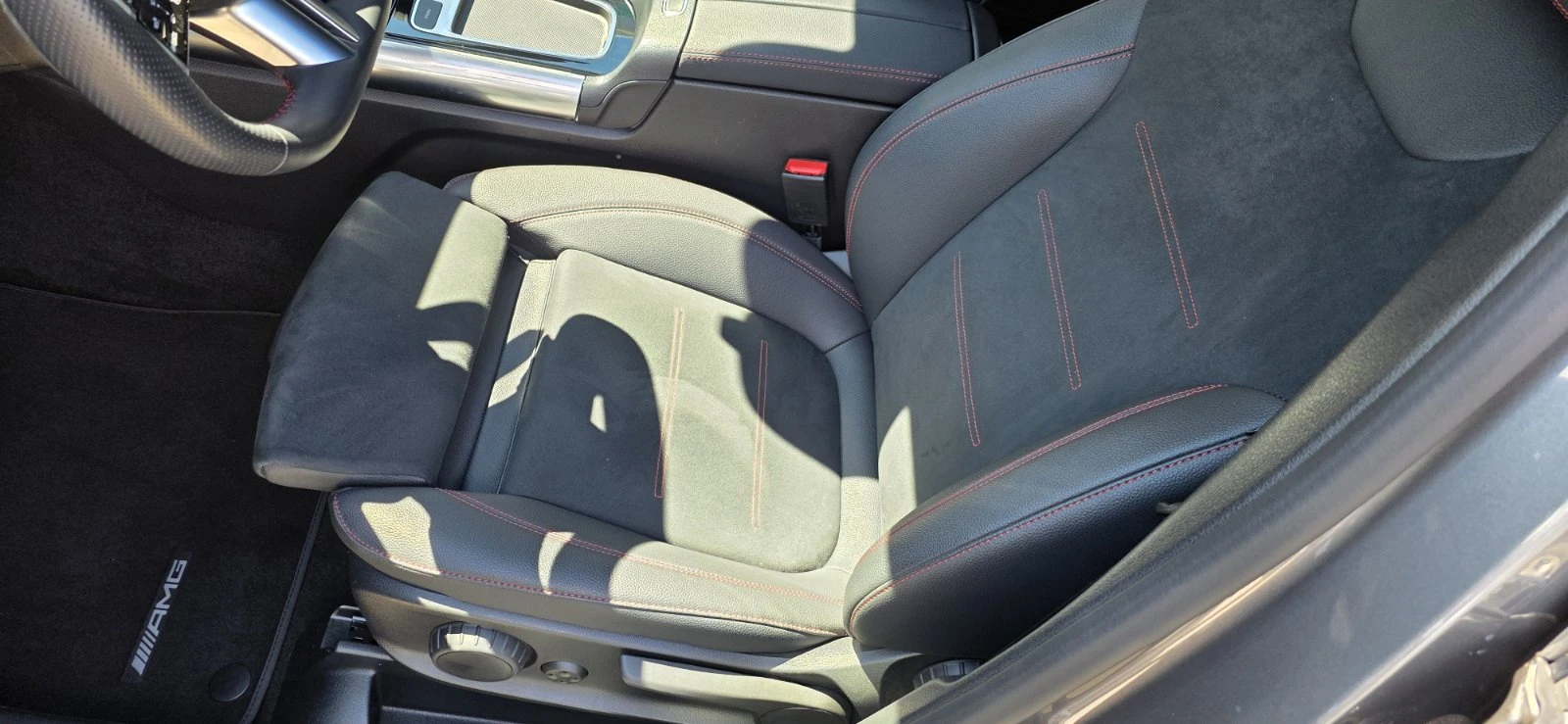 Mercedes-Benz GLA 220 AMG LINE 4MATIC , снимка 9 - Автомобили и джипове - 54128040