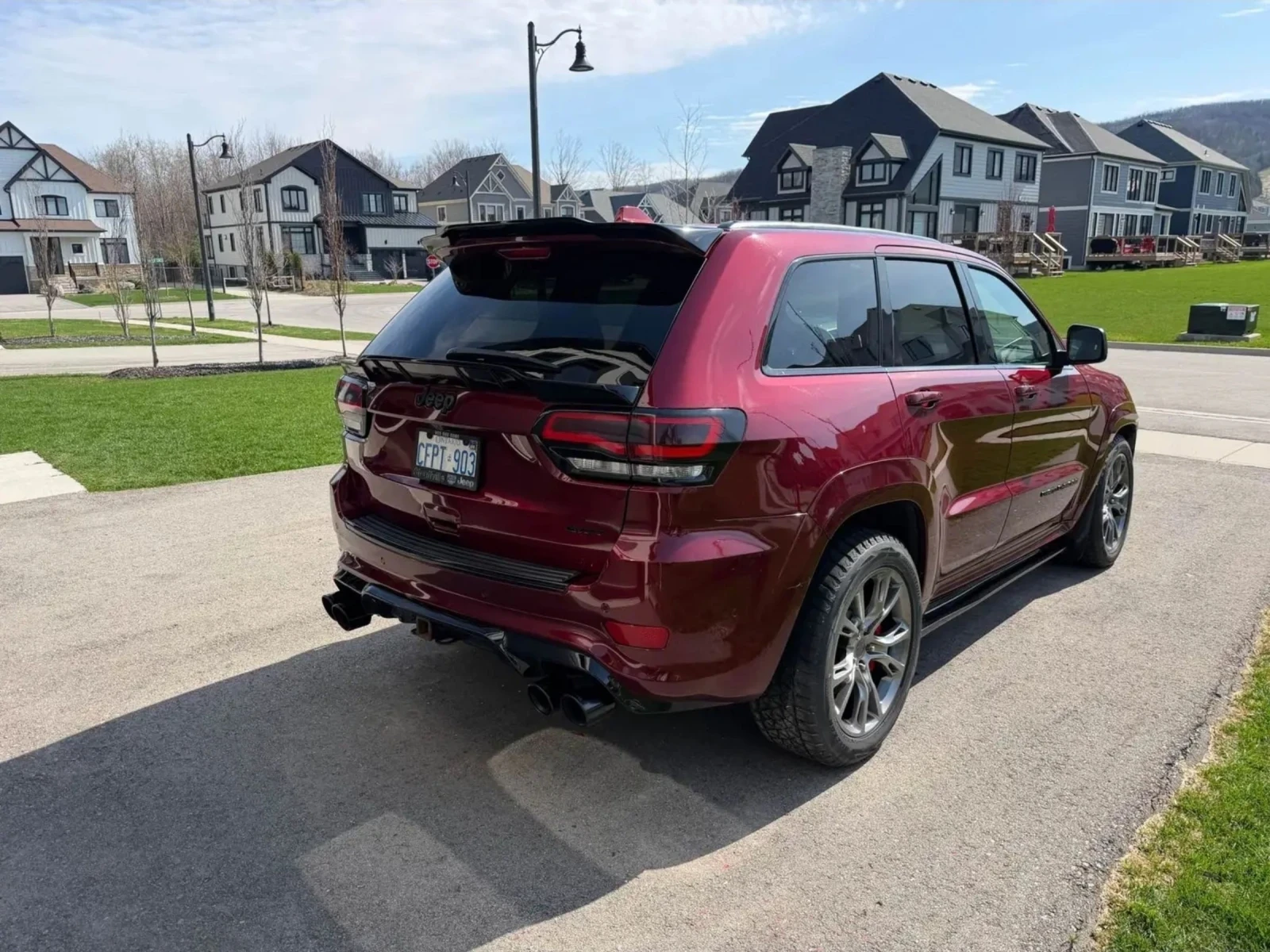 Jeep Grand cherokee SRT * 475кс * АвтоКредит * (Цена до БГ), снимка 6 - Автомобили и джипове - 54348430