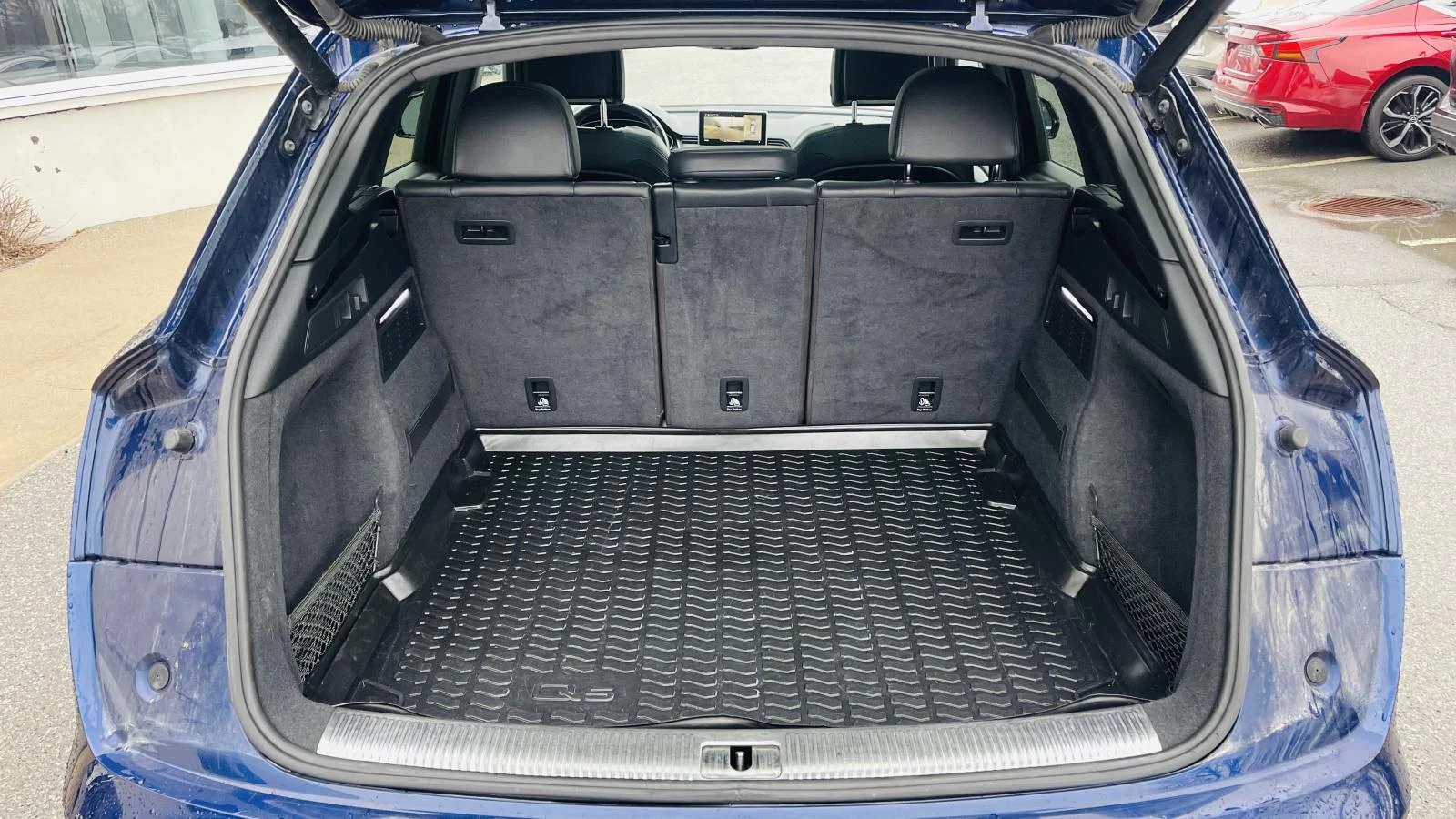 Audi Q5 Bang&Olufsen* HeadUp *  AвтоКредит * ЦЕНА ДО БГ, снимка 13 - Автомобили и джипове - 54418685