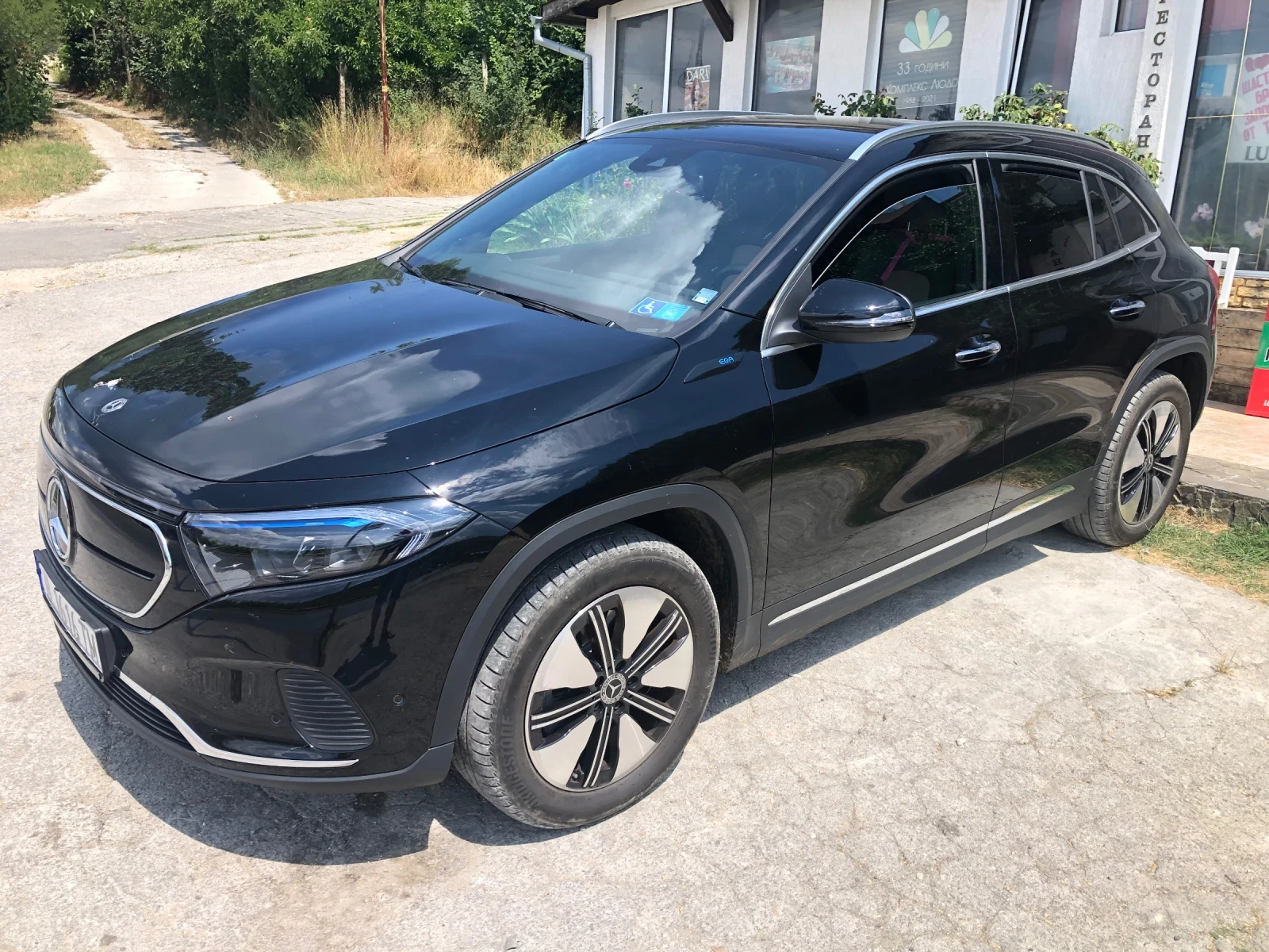 Mercedes-Benz EQA 250, снимка 2 - Автомобили и джипове - 55072023