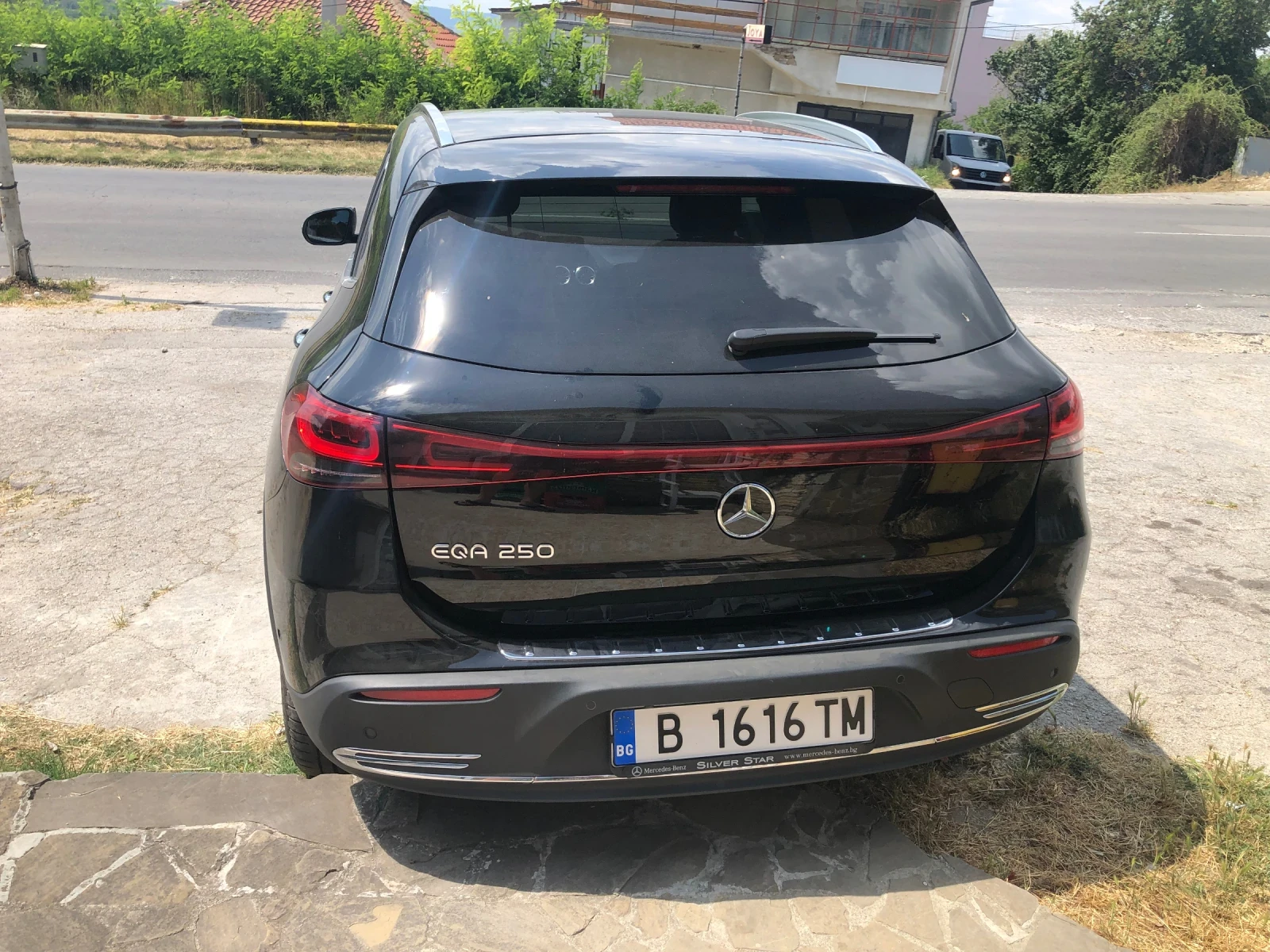 Mercedes-Benz EQA 250, снимка 4 - Автомобили и джипове - 55072023