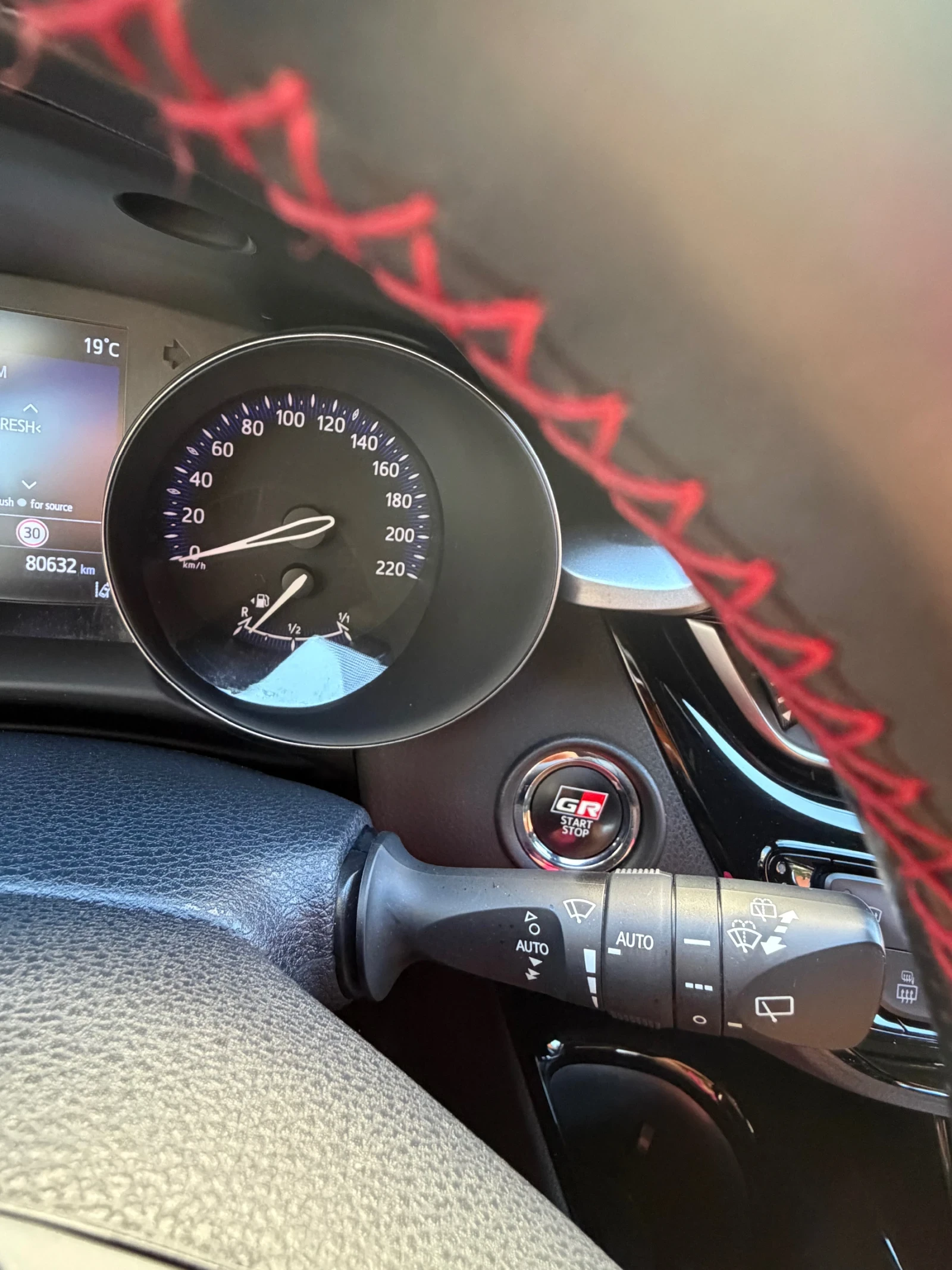 Toyota C-HR GR Sport , снимка 5 - Автомобили и джипове - 55727855
