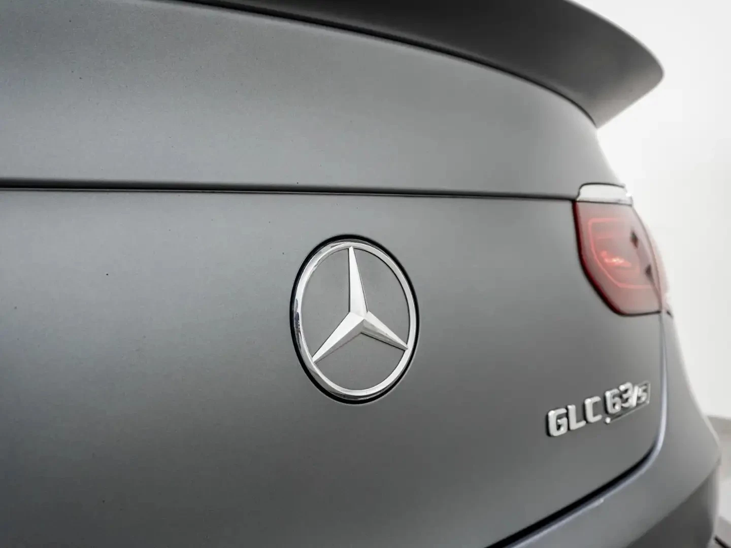 Mercedes-Benz GLC 63 AMG S COUPE ЦЕНА ДО БЪЛГАРИЯ АВТОКРЕДИТ, снимка 9 - Автомобили и джипове - 55772300