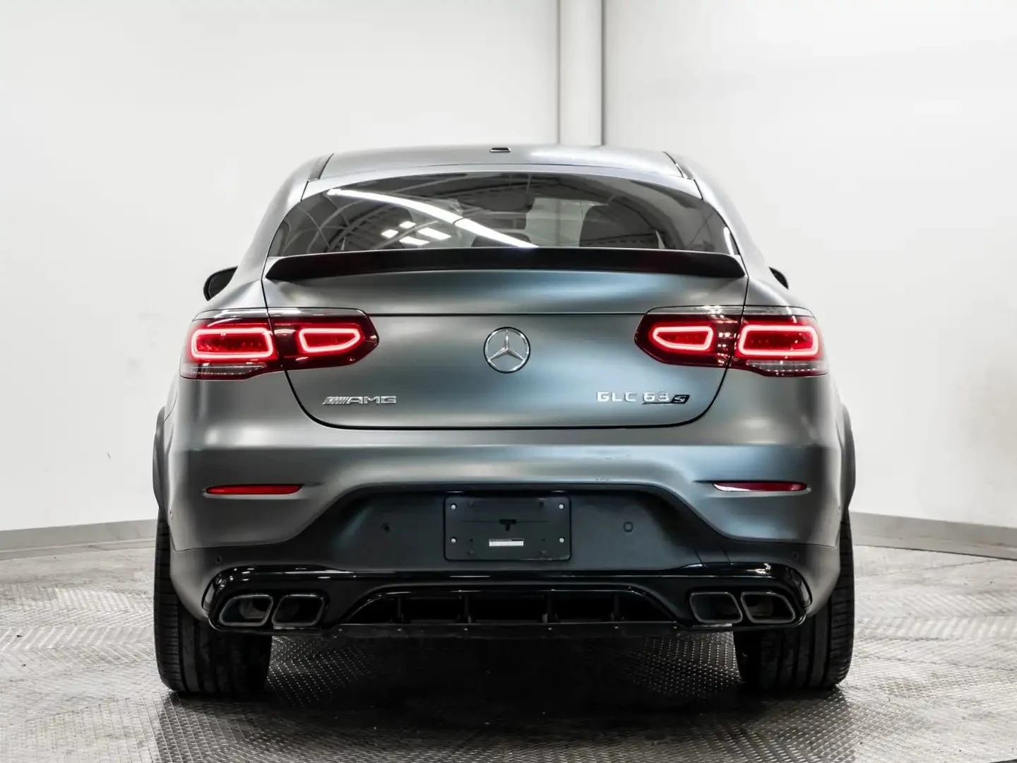 Mercedes-Benz GLC 63 AMG S COUPE ЦЕНА ДО БЪЛГАРИЯ АВТОКРЕДИТ, снимка 4 - Автомобили и джипове - 55772300