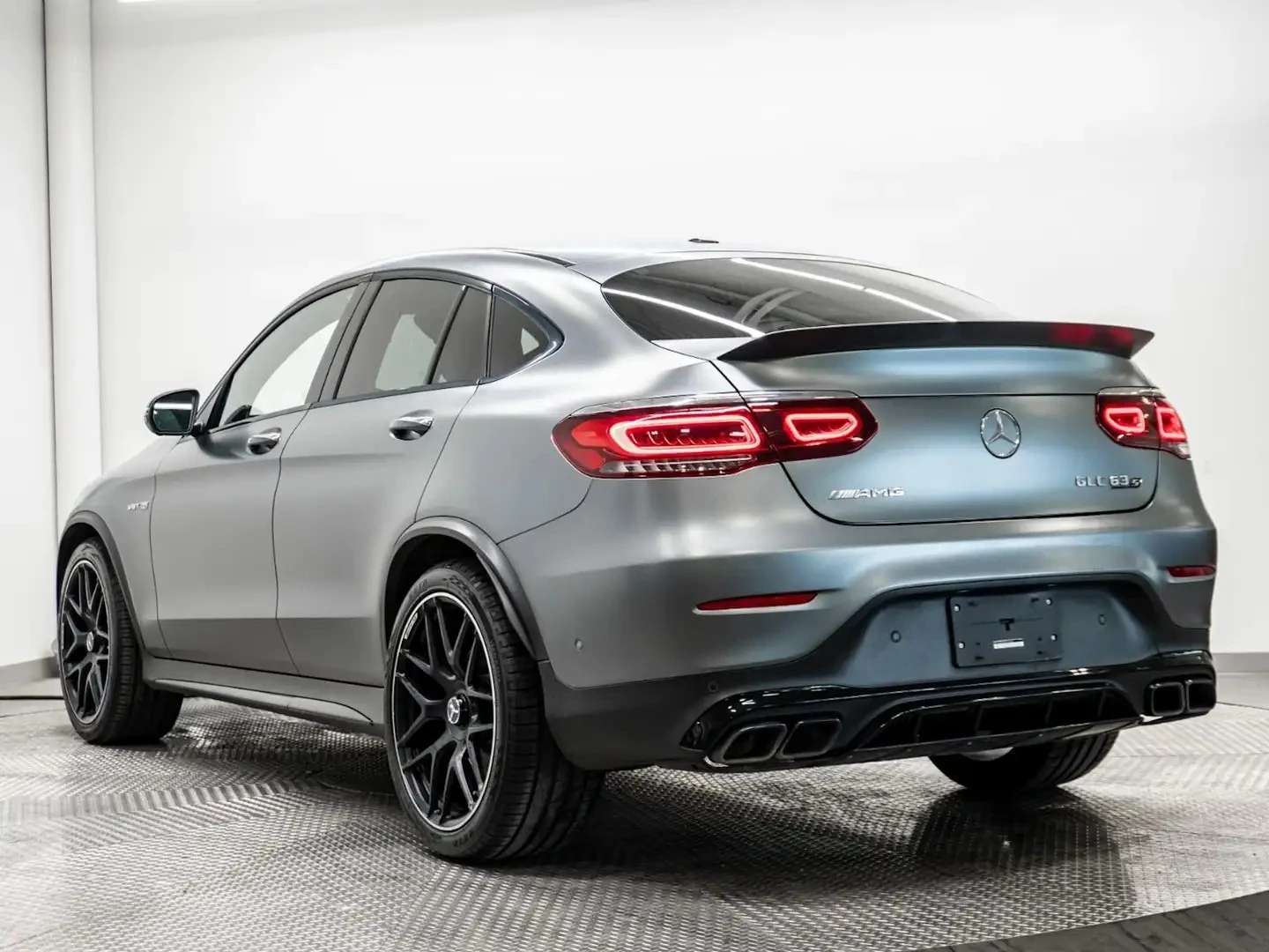 Mercedes-Benz GLC 63 AMG S COUPE ЦЕНА ДО БЪЛГАРИЯ АВТОКРЕДИТ, снимка 3 - Автомобили и джипове - 55772300