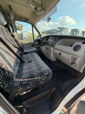 Renault Master 2хКлима , снимка 11