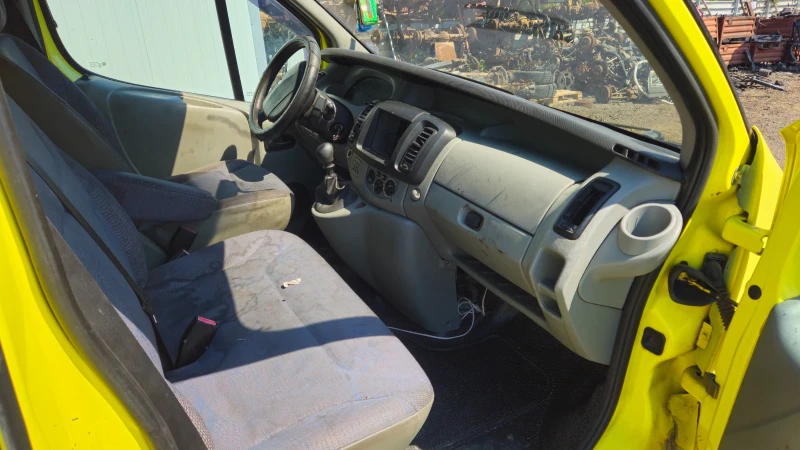 Renault Trafic 1.9dci/на части , снимка 6 - Бусове и автобуси - 50550734