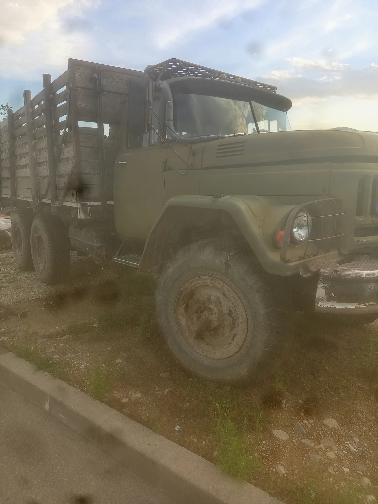 Zil 131, снимка 4 - Камиони - 55879161