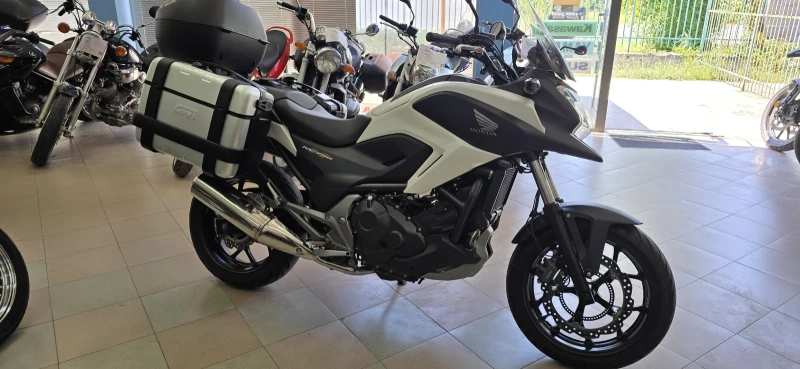 Honda Nc 750 X ABS Лизинг ! Като нов !, снимка 4 - Мотоциклети и мототехника - 51328163