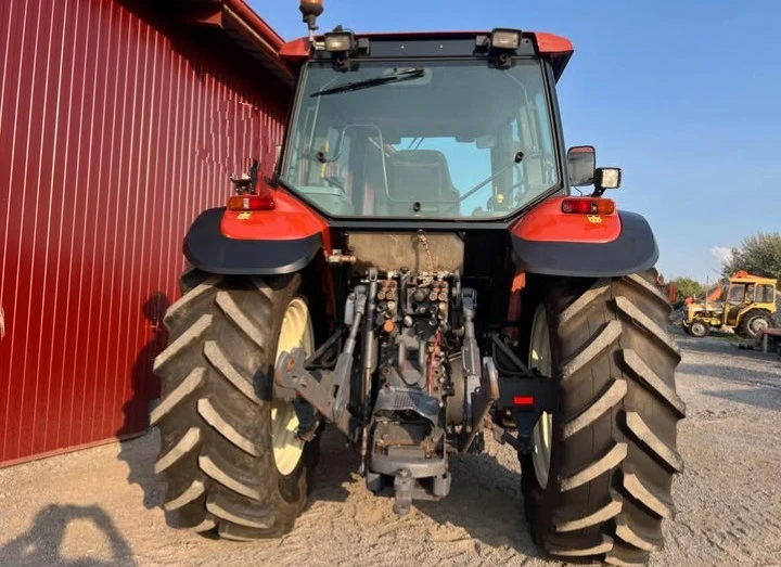 Трактор New Holland M115, снимка 7 - Селскостопанска техника - 56124435