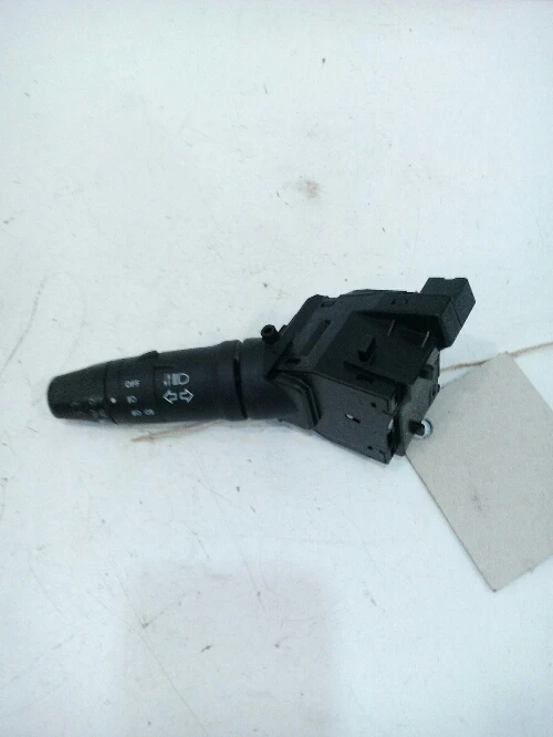 Ключ фарове мигачи Нисан Примера 2.2ДЦИ комби