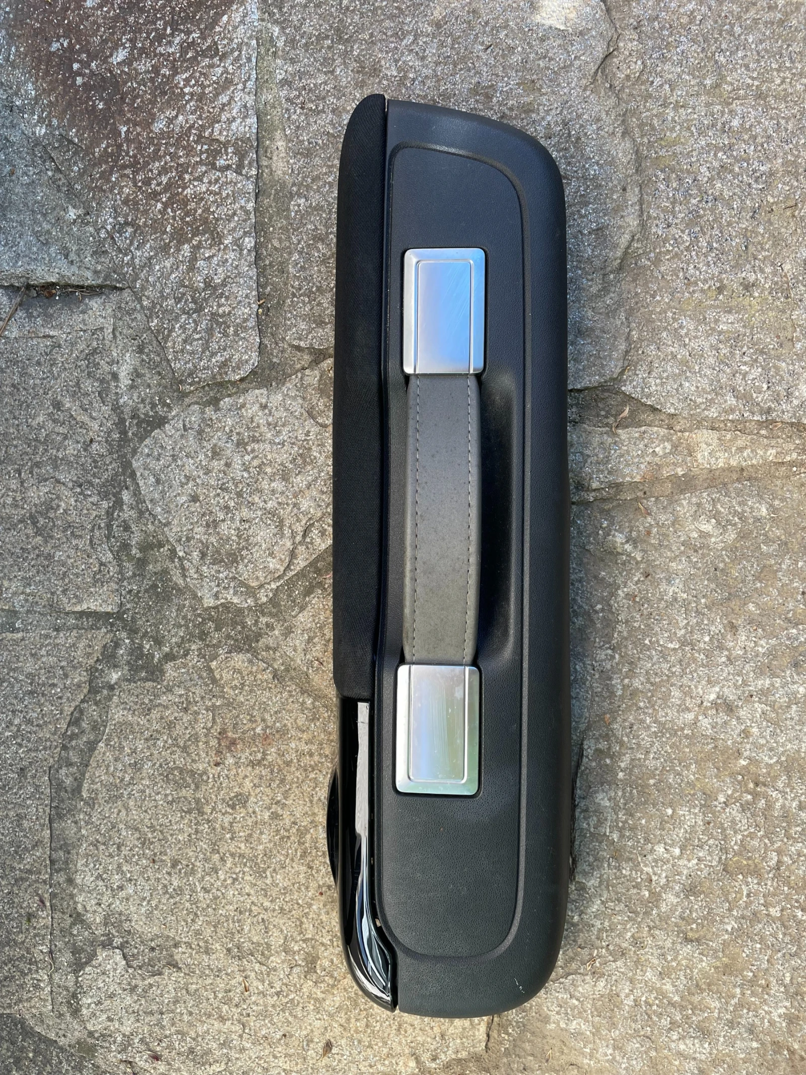           2008 - 9813093880 -9813093780  3 | Mobile.bg   7